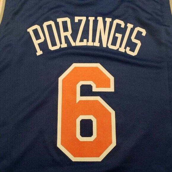 Fanatics Kristaps Porzingis New York Knicks Boys Jersey Youth Size Large Blue - Picture 6 of 7